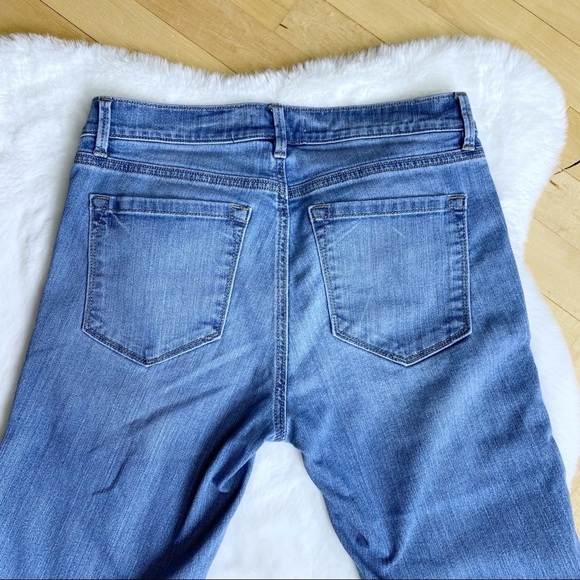 SOLD - Loft Ann Taylor Modern Straight Light Wash Jeans - Picture 4 of 12